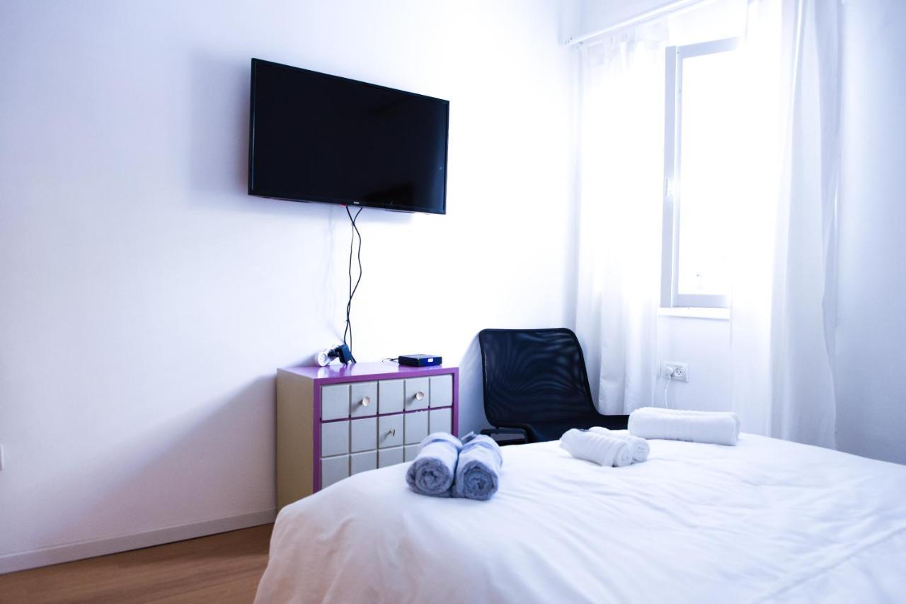 Prague Tlv By Paybox Tel Aviv Exterior photo