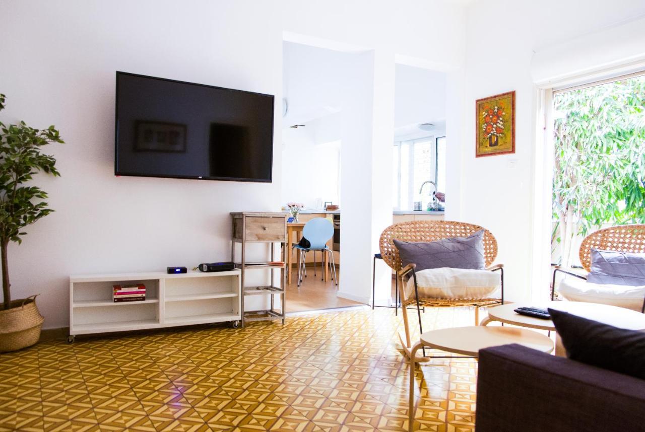 Prague Tlv By Paybox Tel Aviv Exterior photo