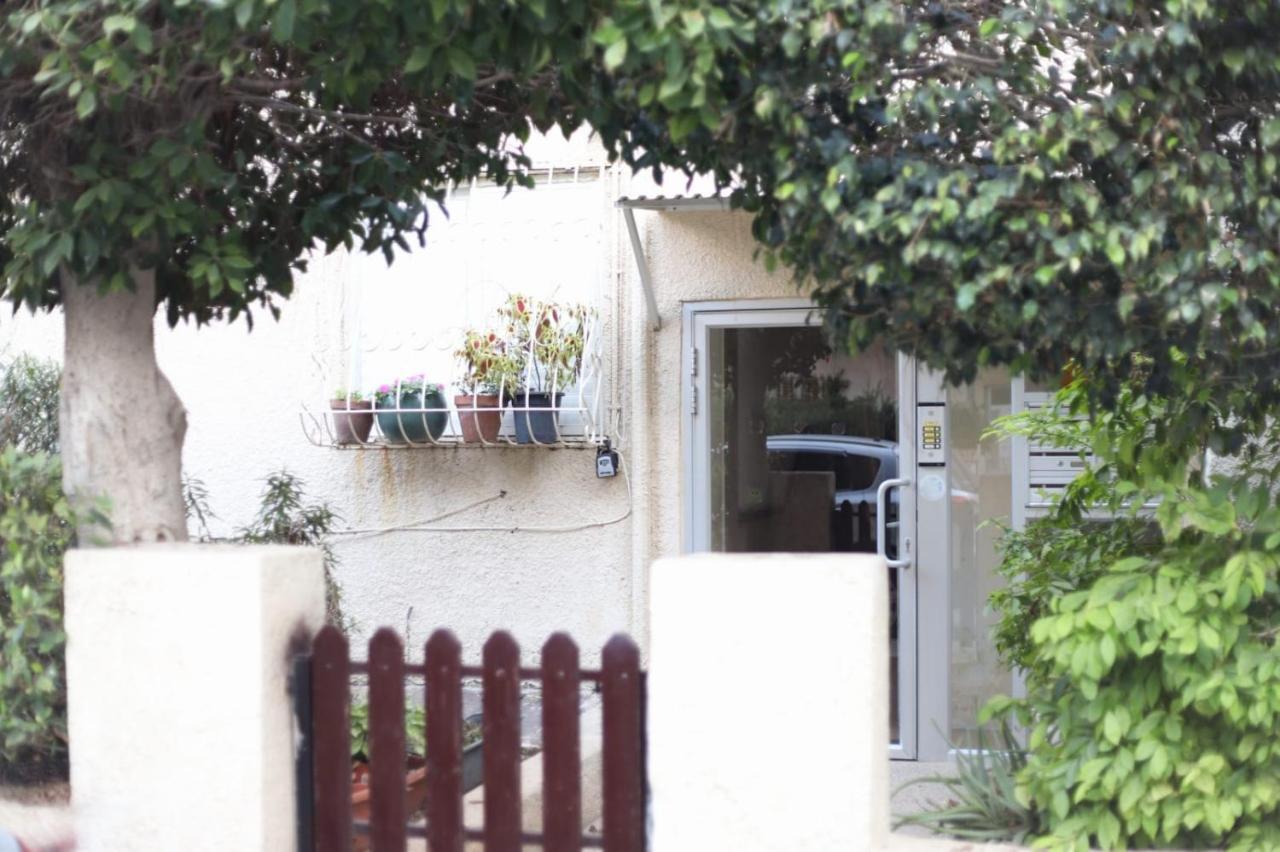 Prague Tlv By Paybox Tel Aviv Exterior photo